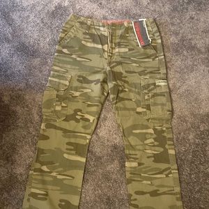 Men’s camo carpenter pants